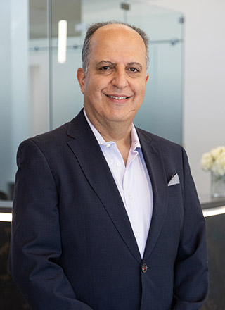 Meet Your Dentist in Saratoga, Dr. Daniel Zadeh 